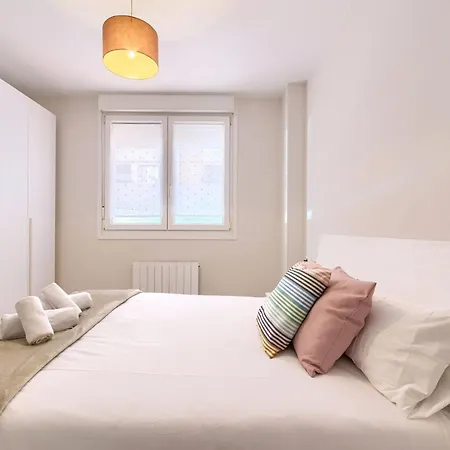 Urban Cruces By Next Stop Bilbao Апартаменты Баракальдо