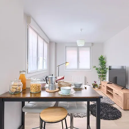 Urban Cruces By Next Stop Bilbao Μπαρακάλντο